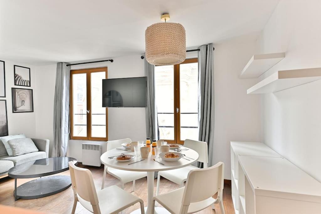 Appartement Paisible Et Central Rivoli 파리 외부 사진