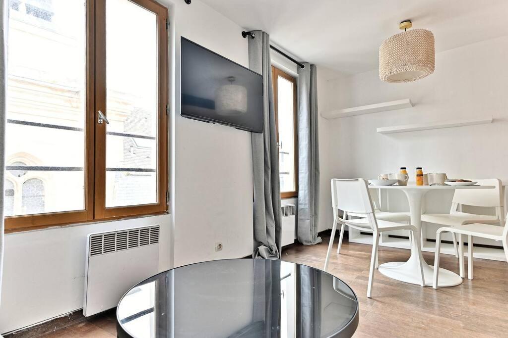 Appartement Paisible Et Central Rivoli 파리 외부 사진